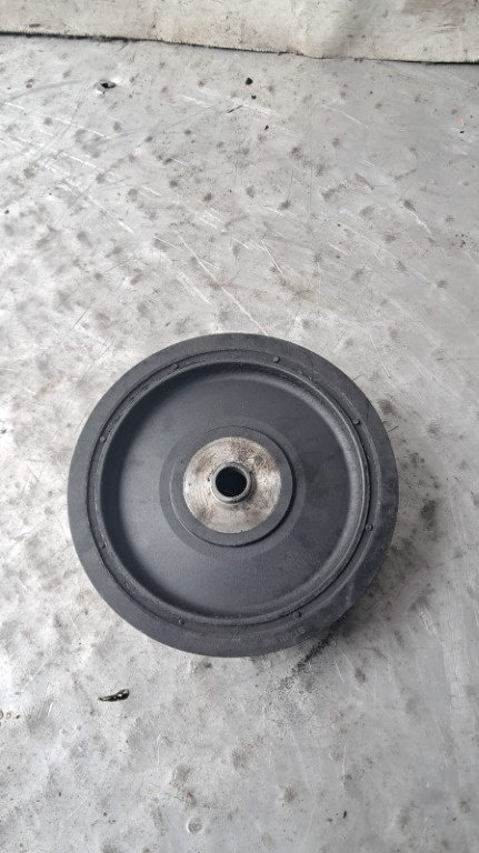 Fulie vibrochen BMW seria 3 E46 an 2001 2.0 D