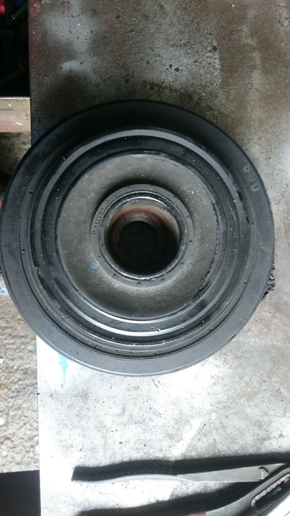 Fulie vibrochen,motor E class w211 Cauciuc