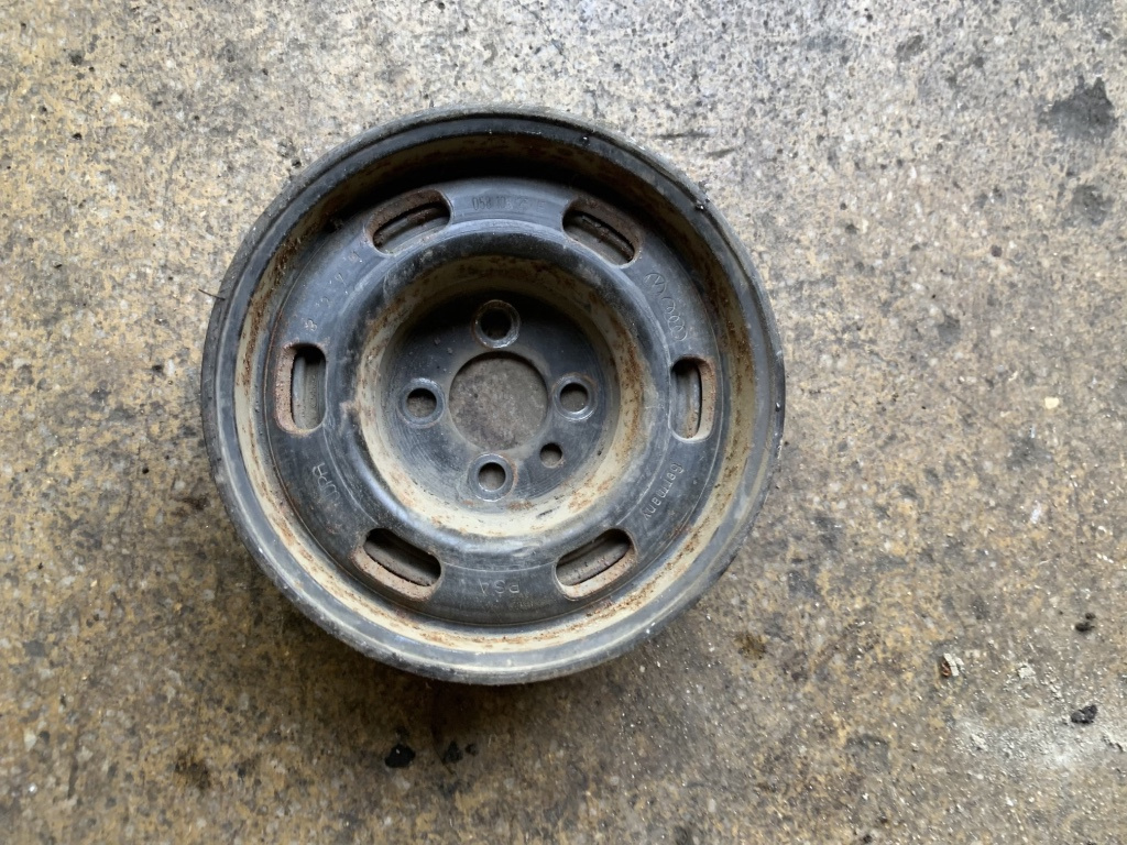 Fulie vibrochen Volkswagen Passat B5 [1996 - 2000] Sedan 4-usi 1.8 MT (150 hp) (3B2) 1.8T 20V