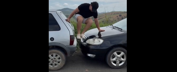 Funny Video: Lucruri pe care nu le inveti la scoala de soferi