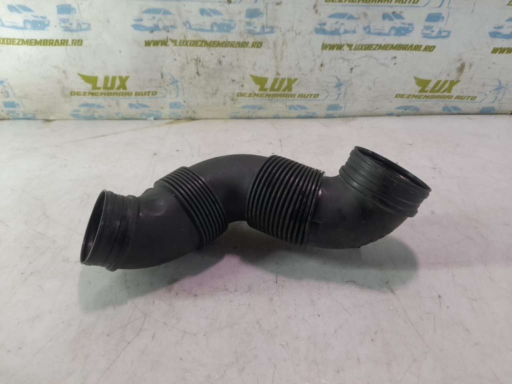 Furtun admisie 3C0129654M 1.6 tdi CAYC Volkswagen VW Golf 6 [2008 - 2015] 1.6 tdi CAYC