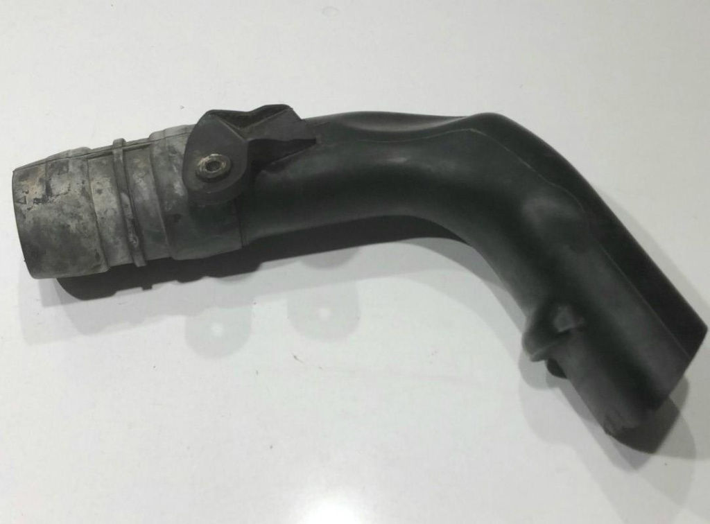 Furtun admisie aer 1.5 dci K9K (836) 110 cp Renault Scenic 3 [2009 - 2012]
