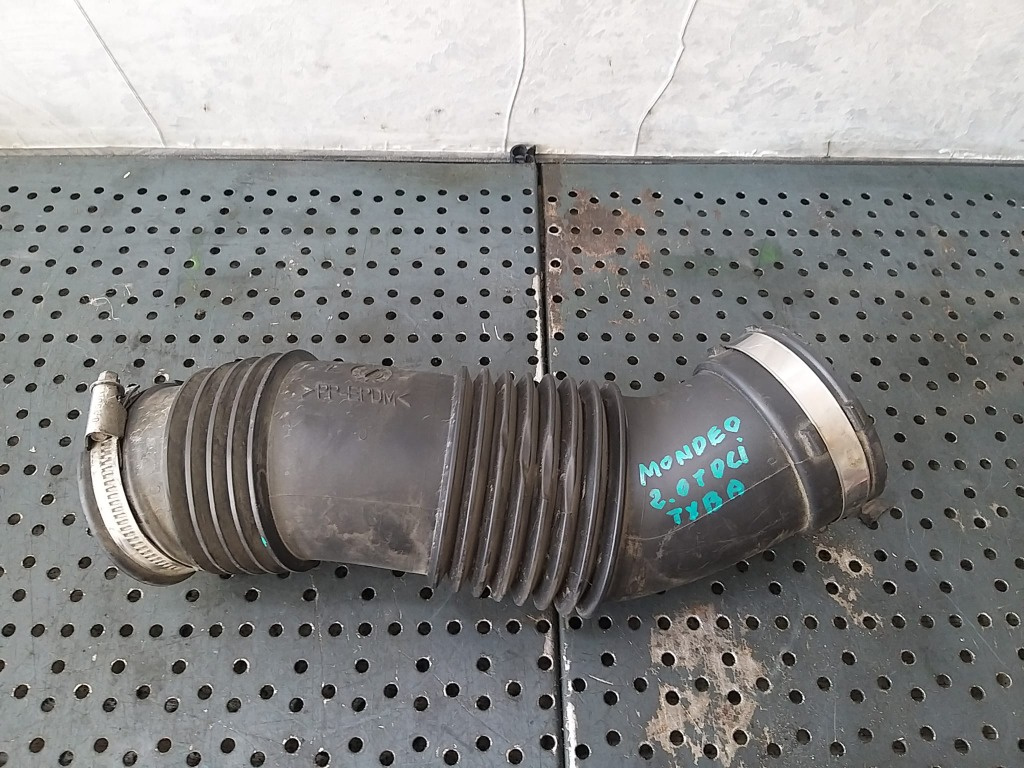 Furtun admisie aer 2.0 tdci ford mondeo mk4 ag919c623a