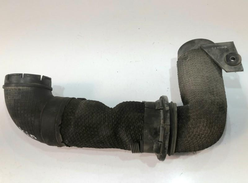 Furtun admisie aer 28200-3e000 Kia Sorento [2002 - 2006]