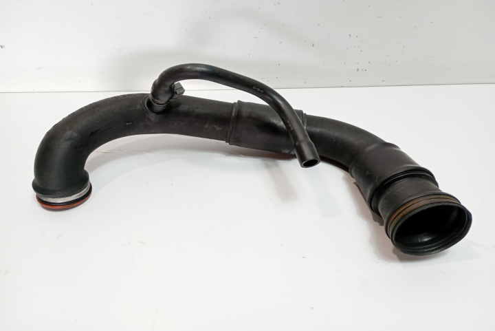 Furtun admisie aer 2E0129615F Volkswagen VW Crafter [2006 - 2012]