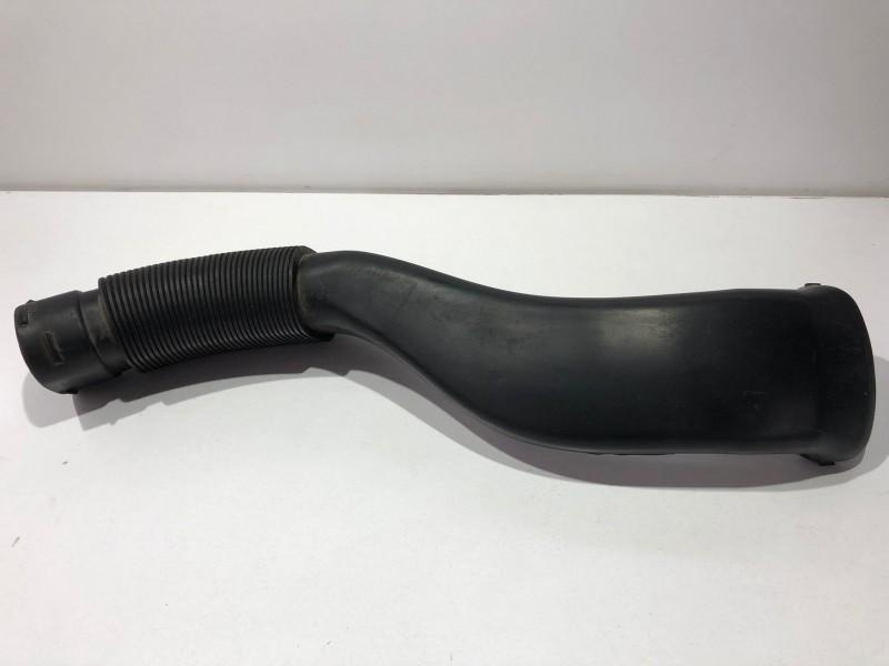 Furtun admisie aer 3.0dM57 286 cp 7798341 BMW X6 E71/E72 [2008 - 2012]