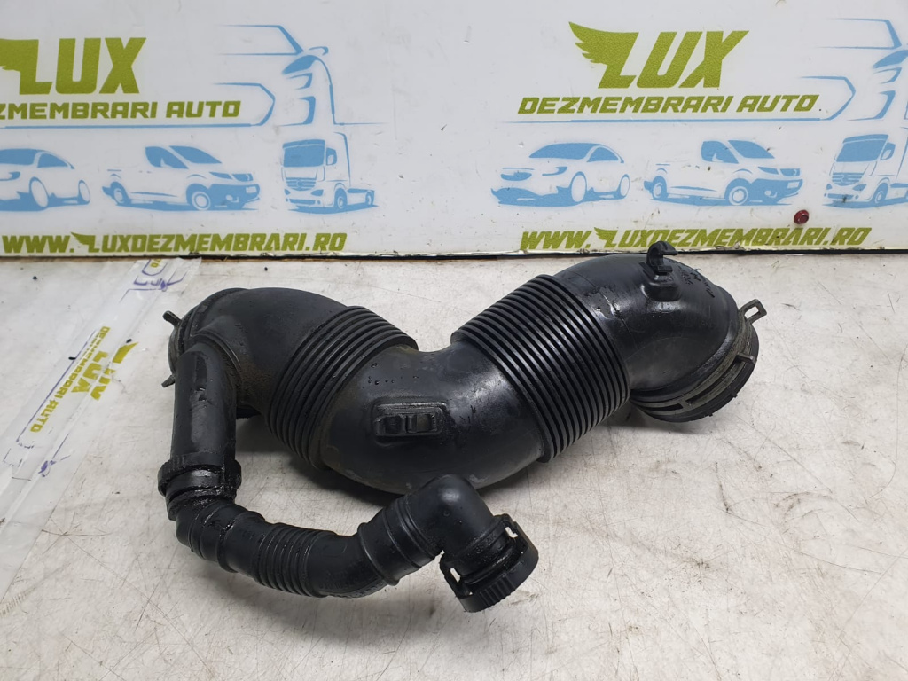 Furtun admisie aer 3c0129654m 1.9 tdi Audi A3 8P [2003 - 2005]