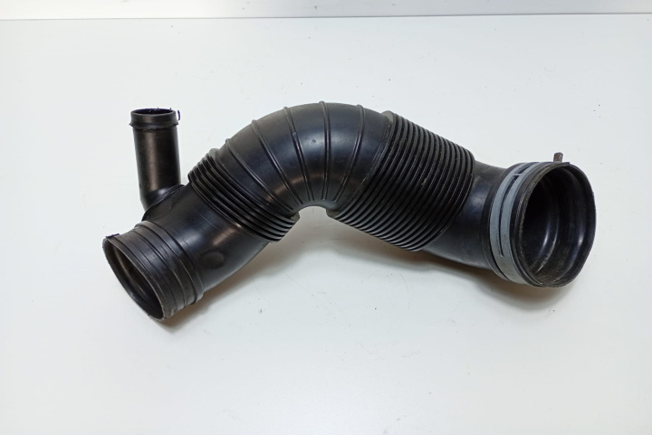 Furtun admisie aer 3C0129654P Volkswagen VW Golf 6 [2008 - 2015]