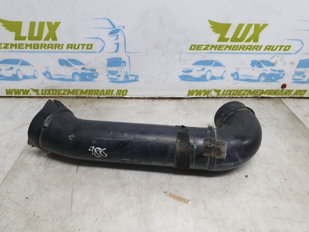 Furtun admisie aer 8200231516a 1.9 dci F9Q800 Renault Megane 2 [2002 - 2006] 1.9 dci F9Q800