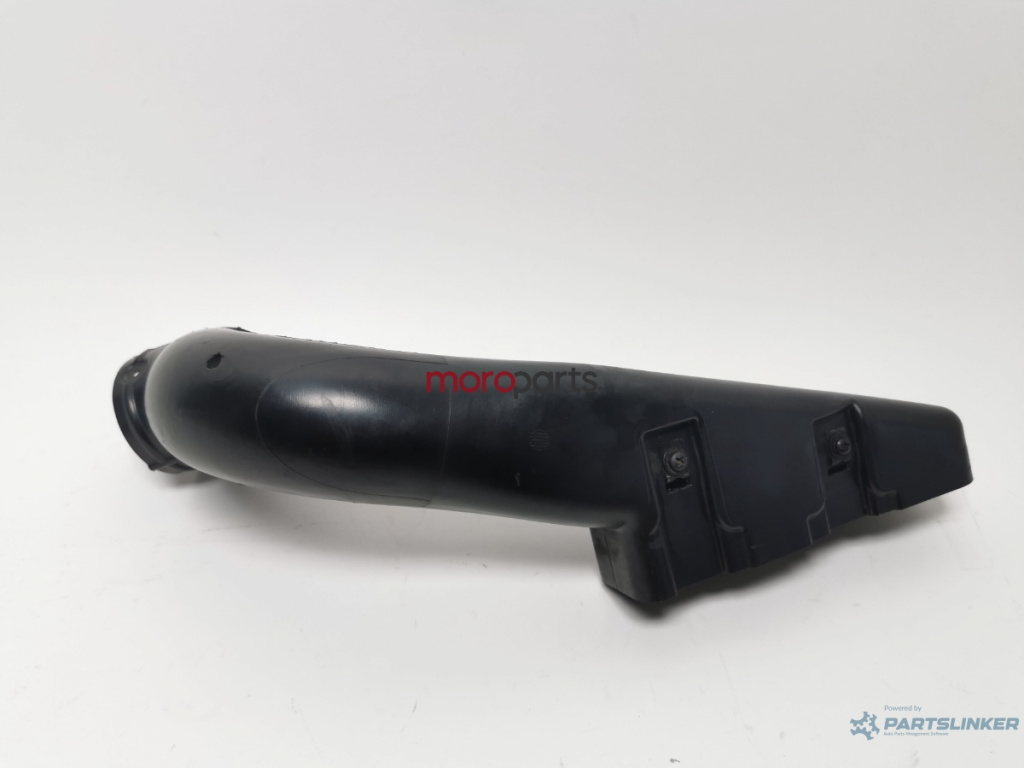 Furtun admisie aer AUDI A2 8Z0 2000 - 2005 1.4 TDI AMF, BHC VAG 8Z0129617B