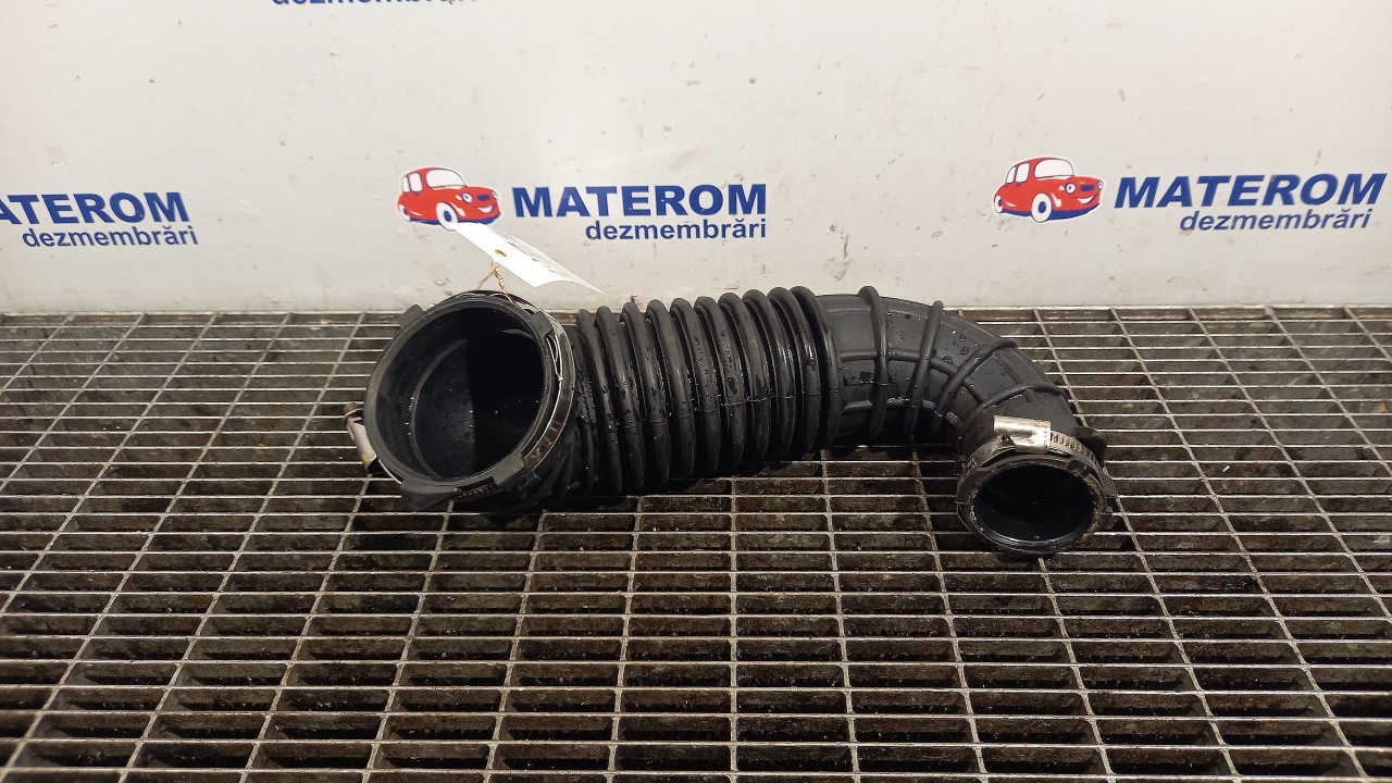 FURTUN ADMISIE AER AUDI A4 2.0 TDI - (2007 2011)