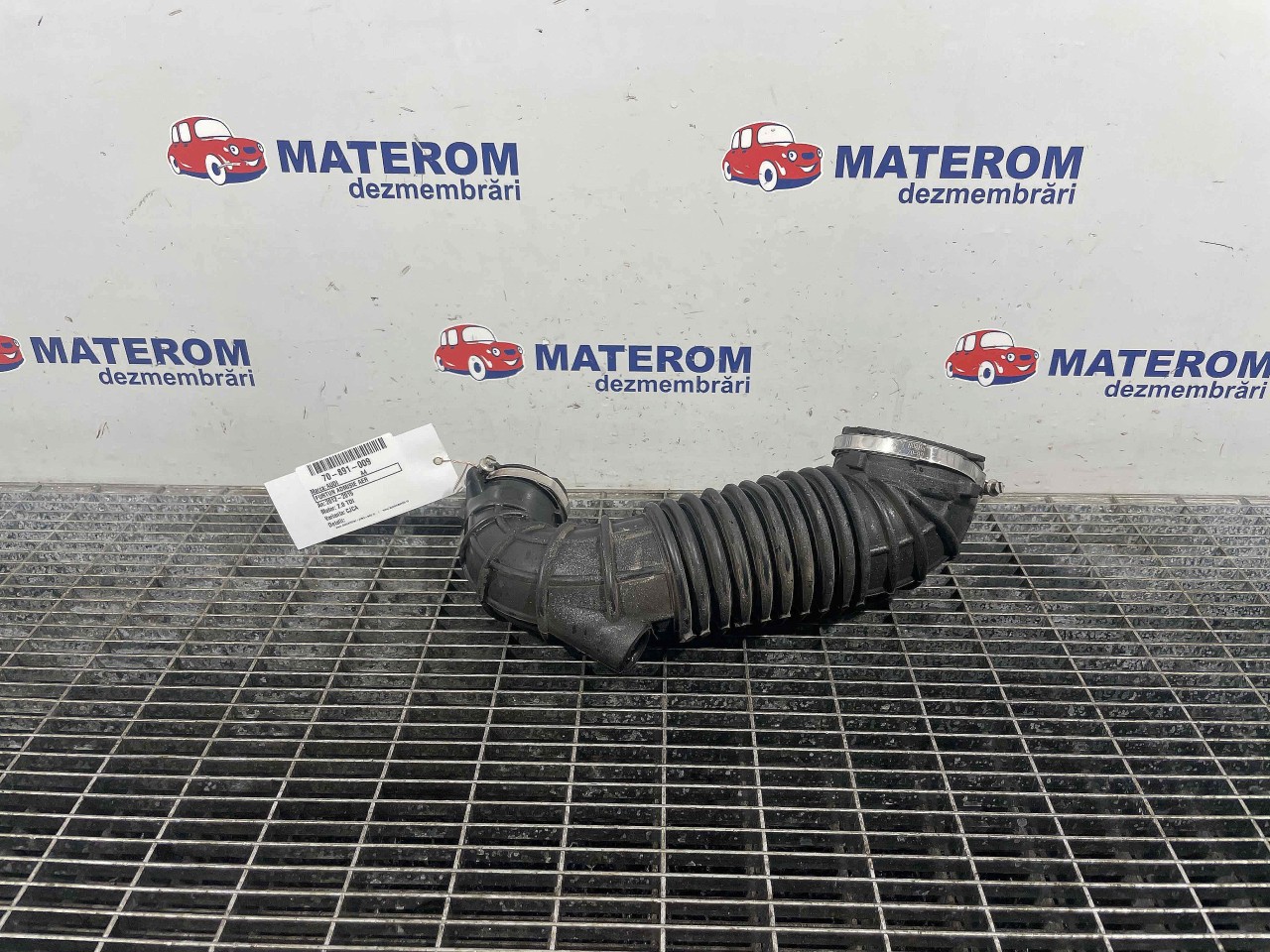FURTUN ADMISIE AER AUDI A4 2.0 TDI - (2012 2015)
