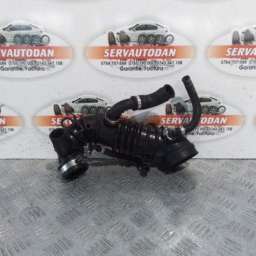 Furtun admisie aer Audi A4 (2001-2004) [8E2, B6] 1.8 Benzina 2002, 06B133356AH