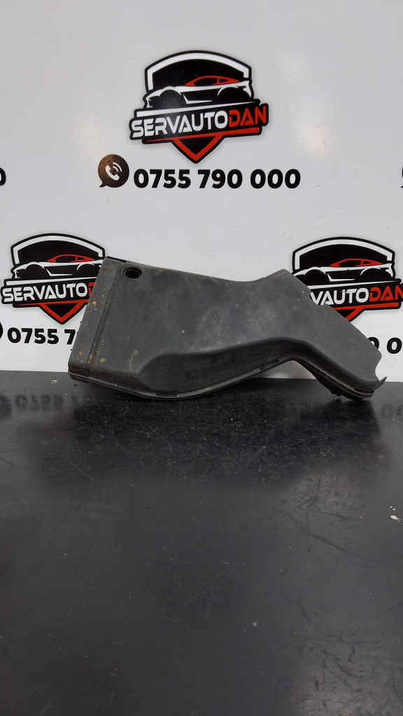 Furtun admisie aer Audi A4 (2004-2008) [