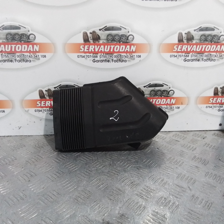 Furtun admisie aer Audi A4 (2004-2008) [8EC, B7] 2.0 Motorina 2008, 8E0129617D
