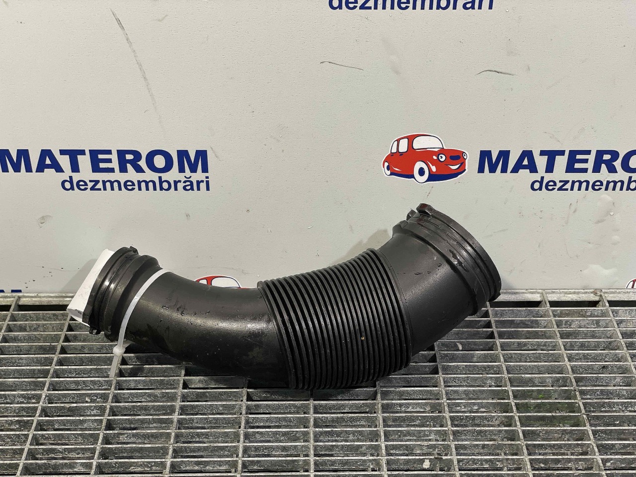 FURTUN ADMISIE AER AUDI A5 3.0 TDI - (2011 2016)