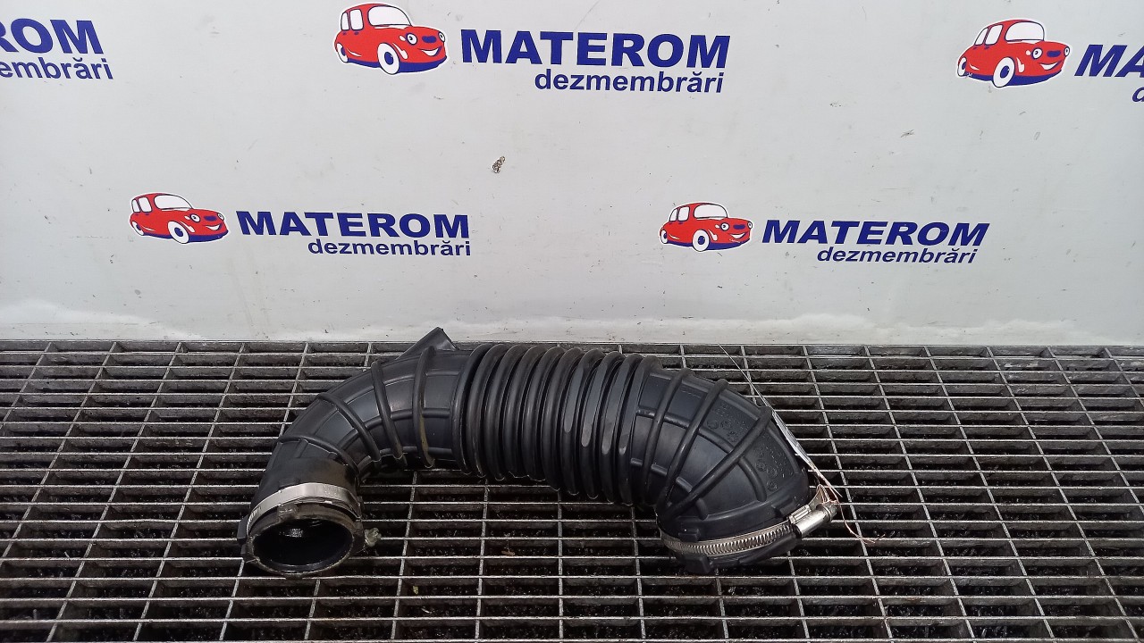 FURTUN ADMISIE AER AUDI A5 A5 2.0 TDI - (2007 2011)