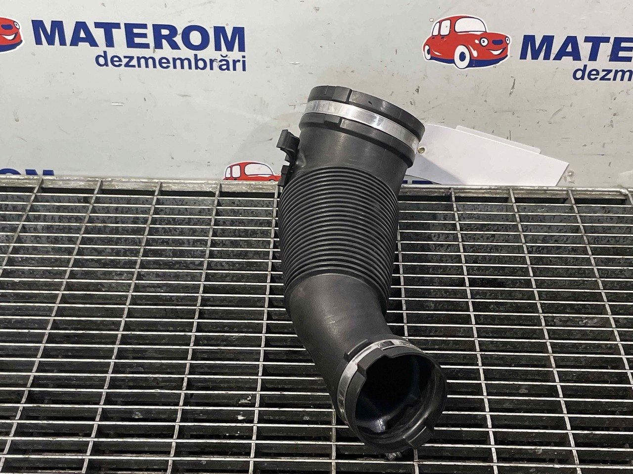 FURTUN ADMISIE AER AUDI A6 2.0 TDI - (2011 2015)