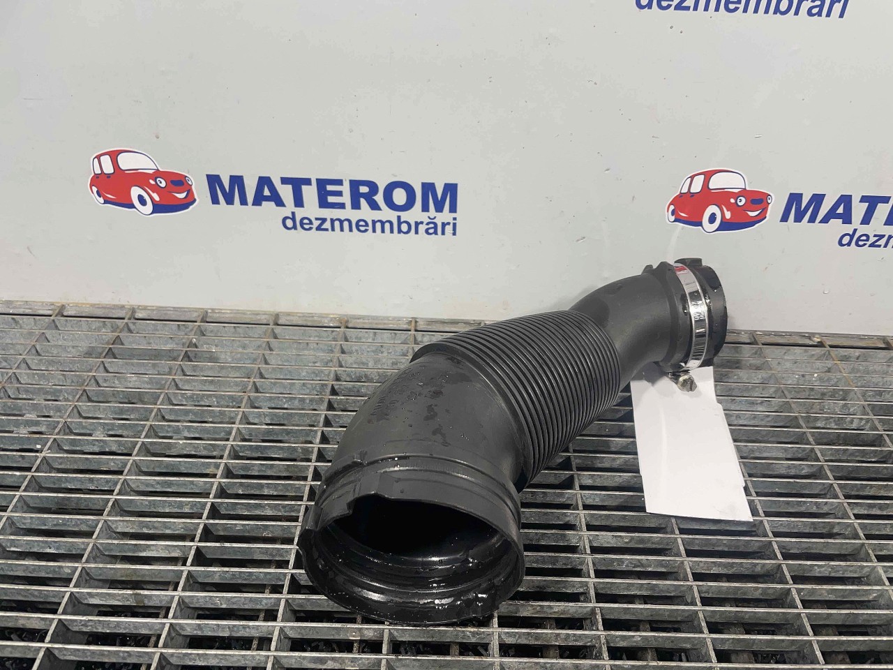 FURTUN ADMISIE AER AUDI A6 A6 2.0 TDI - (2015 2018)