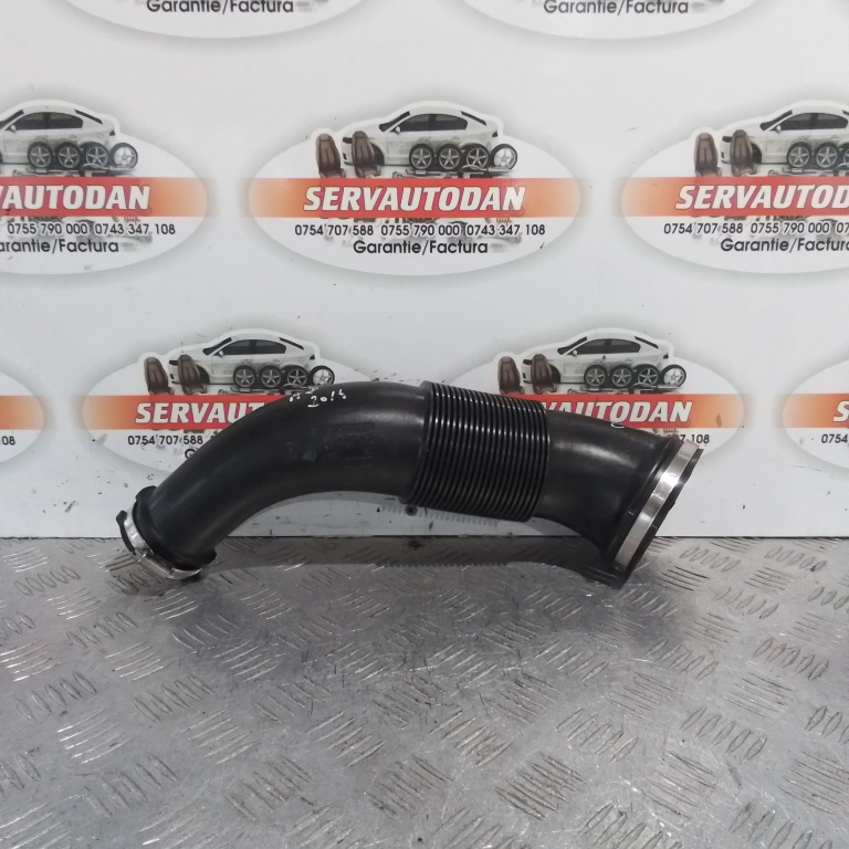 Furtun admisie aer Audi A8 (2009-2017) [4H] D4 3.0 Motorina 2014, 4H0129606B
