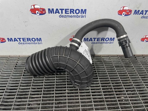 FURTUN ADMISIE AER BMW SERIA 1 F20 1.5 D - (2015 2019)