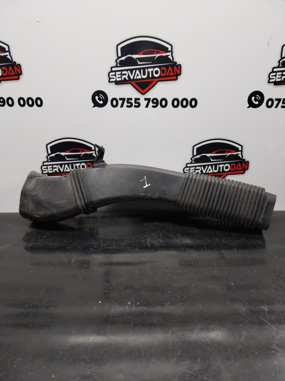 Furtun admisie aer BMW Seria 5 (2010-2017) [F10] 2.0 Motorina 2011, 7811597-03