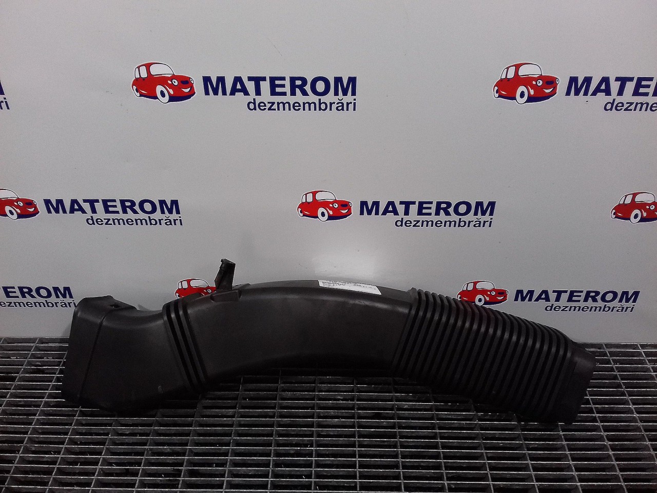 FURTUN ADMISIE AER BMW SERIA 5 F 10 2.0 D - (2014 2017)