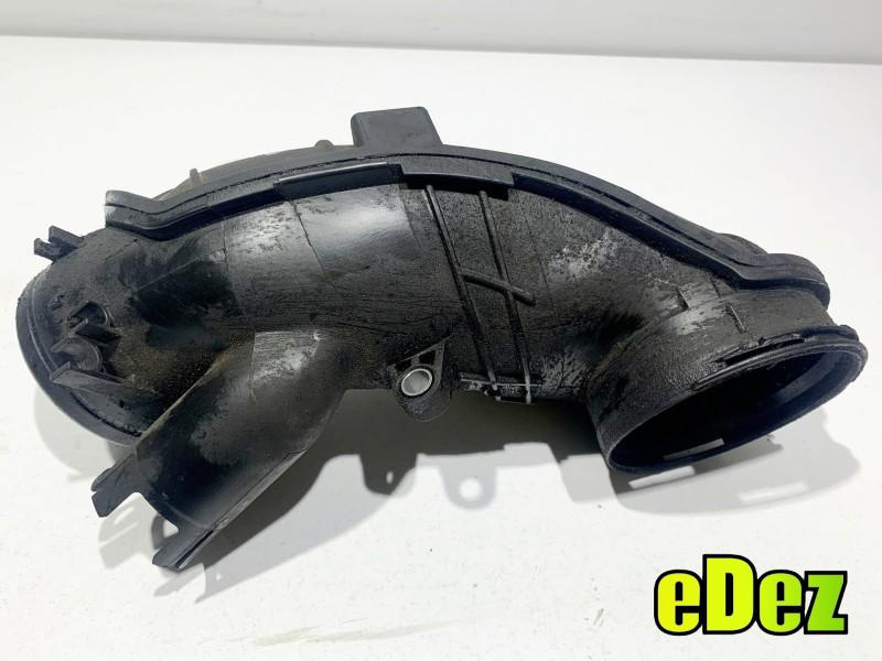 Furtun admisie aer BMW Seria 6 (2010->) [F13, F06] 3.0 d n57d30a 7807493