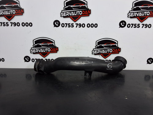 Furtun admisie aer Chrysler 300C (2006-2009) 3.0 Motorina 2008, 04861686AC