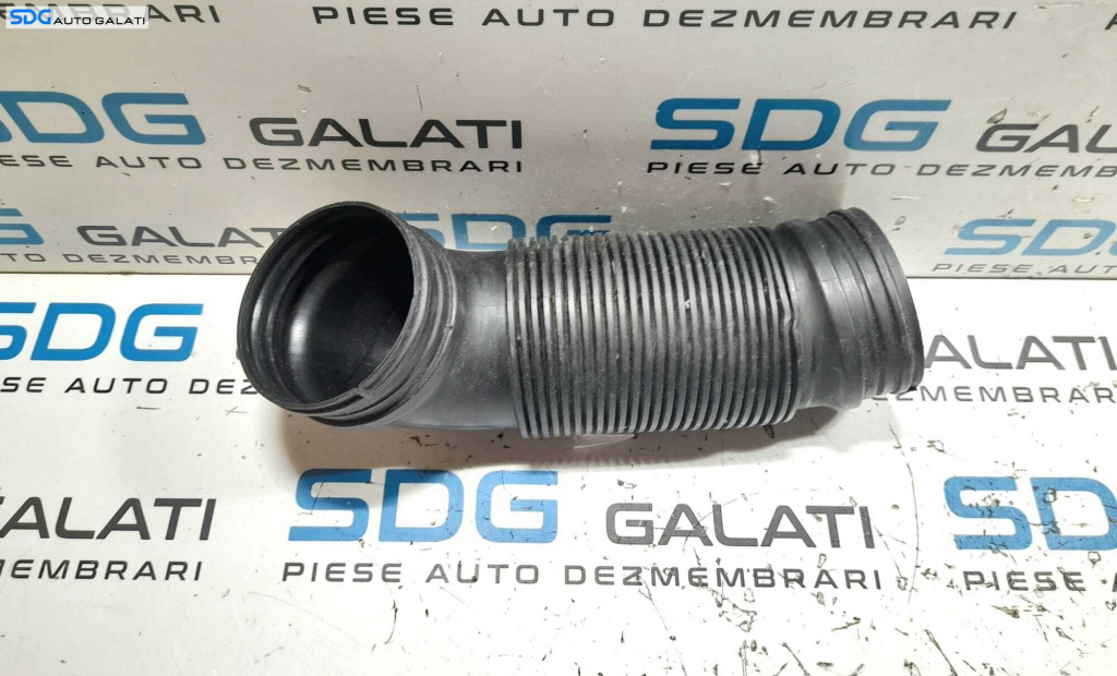 Furtun Admisie Aer Intercooler Volkswagen Golf 5 1.9 TDI 2004 - 2008 Cod 1K0129684B [N0354]