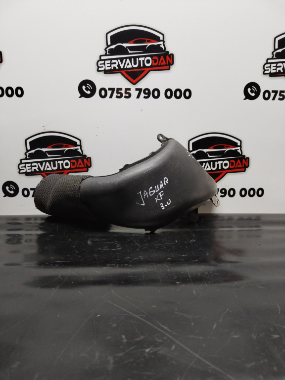 Furtun admisie aer Jaguar XF (2008-2015) [X250] 3.0 Motorina 2011, 8X23-9A673-AB