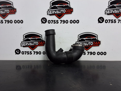 Furtun admisie aer Mercedes-Benz C-Class (2001-2007) [W203] 2.2 Motorina 2004, A6110940108