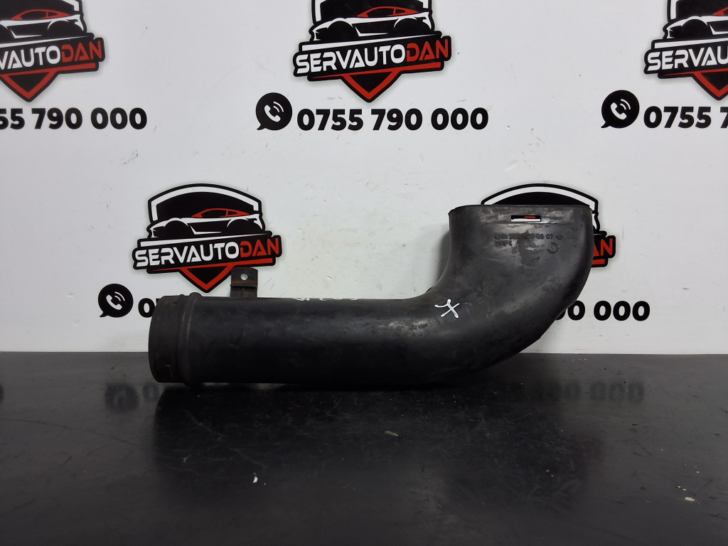 Furtun admisie aer Mercedes-Benz C-Class (2001-2007) [W203] 2.2 Motorina 2004, COUPE / A2035280607