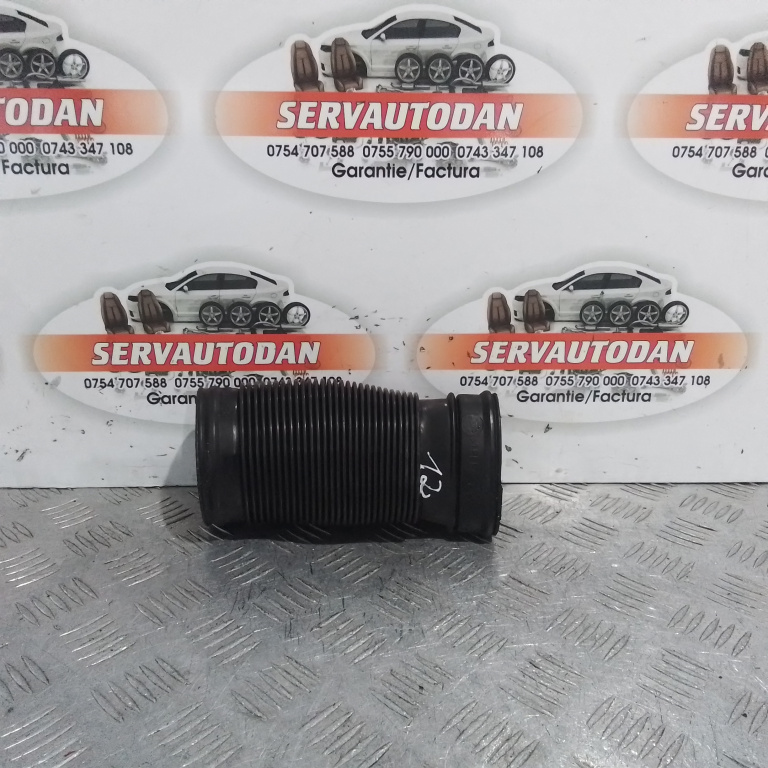 Furtun admisie aer Mercedes-Benz C-Class (2007->) [W204] 2.2 Motorina 2008, A6120940187