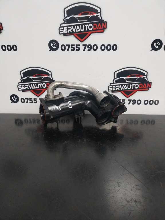 Furtun admisie aer Mercedes-Benz CLS (2004-2010) [C219] w219 3.0 Motorina 2007, A6420901037