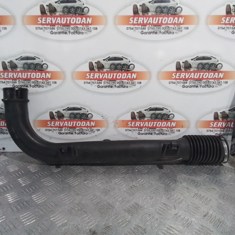 Furtun admisie aer Mercedes-Benz Vito (1996-2003) [W638] 2.2 Motorina 2002, A6395232482