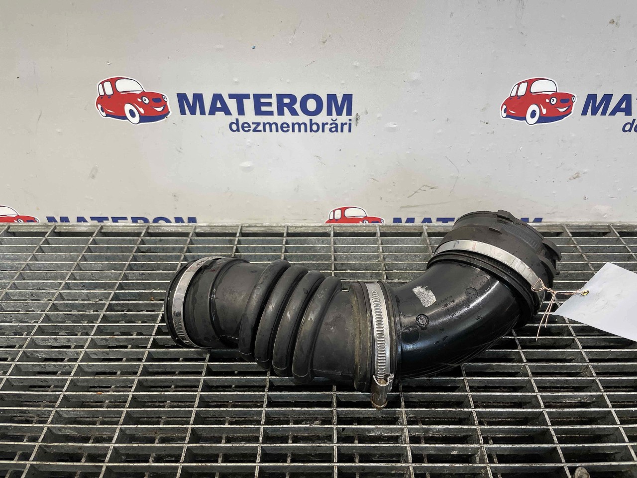 FURTUN ADMISIE AER OPEL CORSA E B13DTE -