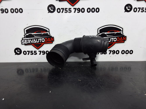 Furtun admisie aer Opel Insignia A (2008-2013) 2.0 Motorina 2009, 55561787