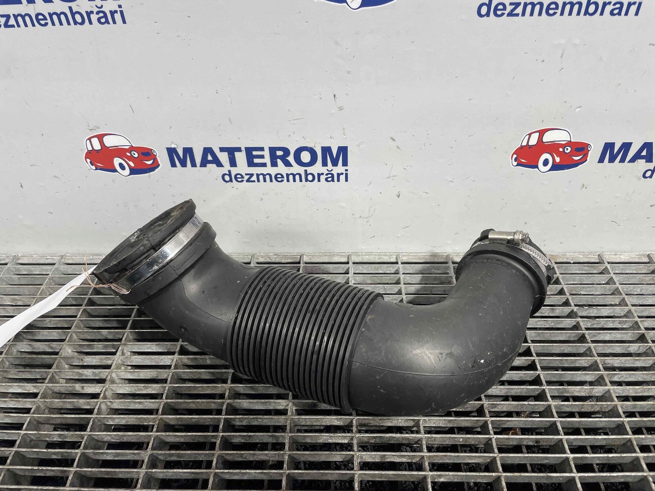 FURTUN ADMISIE AER OPEL MERIVA B B14NEL - (2014 2017)