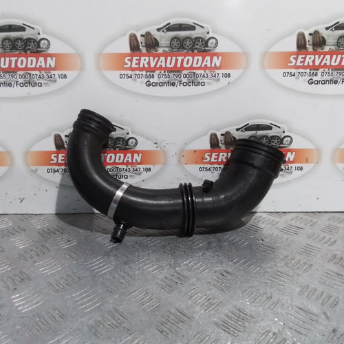 Furtun admisie aer Renault Trafic 2 (2001->) 1.9 Motorina 2002, 8200384878