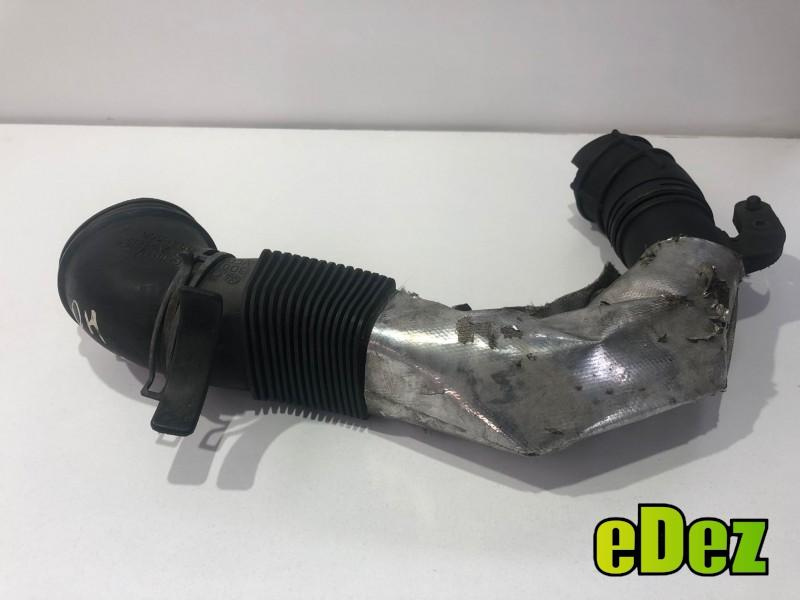 Furtun admisie aer Volkswagen Phaeton (2002-2010) 5.0 tdi 3d0129615a