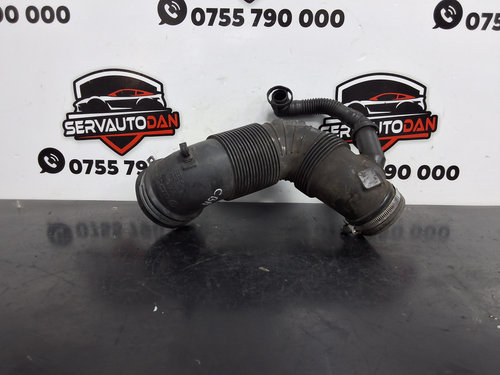 Furtun admisie aer Volkswagen Tiguan (2007-2011) 2.0 Motorina 2010, 3C0129654P
