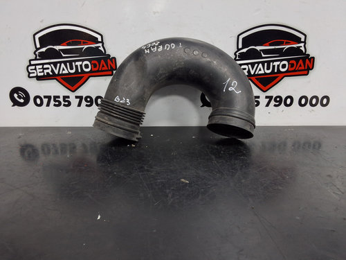 Furtun admisie aer Volkswagen Touran (2003-2006) 1.9 Motorina 2004, 1K0129618AC