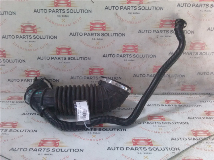 Furtun admisie AUDI A4 B8 2.0 TDI an fabr 2011