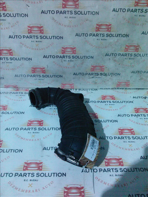 Furtun admisie AUDI A4 B8 2.0 TDI an fabr. 2011