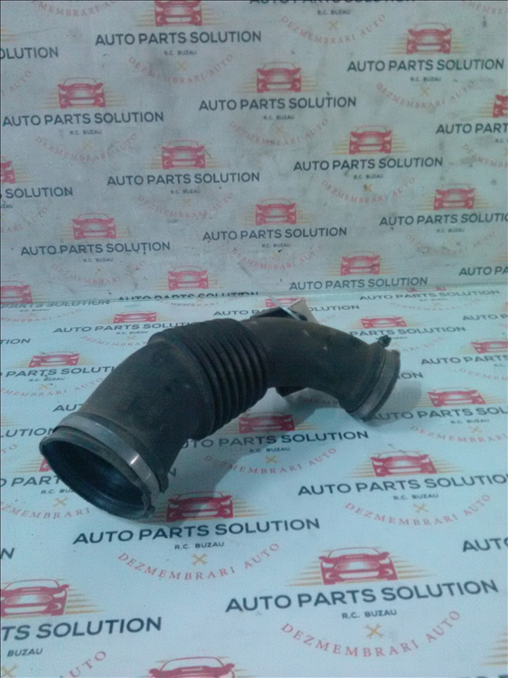 Furtun admisie AUDI A4 B8 2.7 TDI 2011