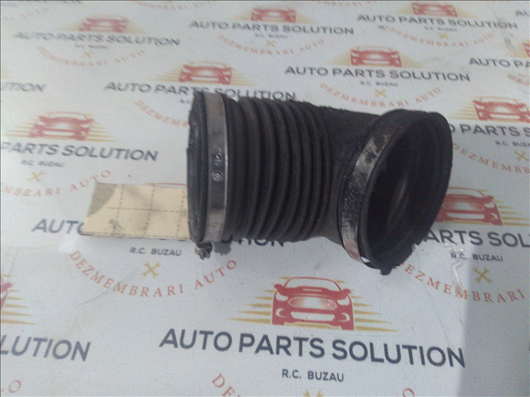 Furtun admisie BMW SERIA 1 2.0B an fabr.2006