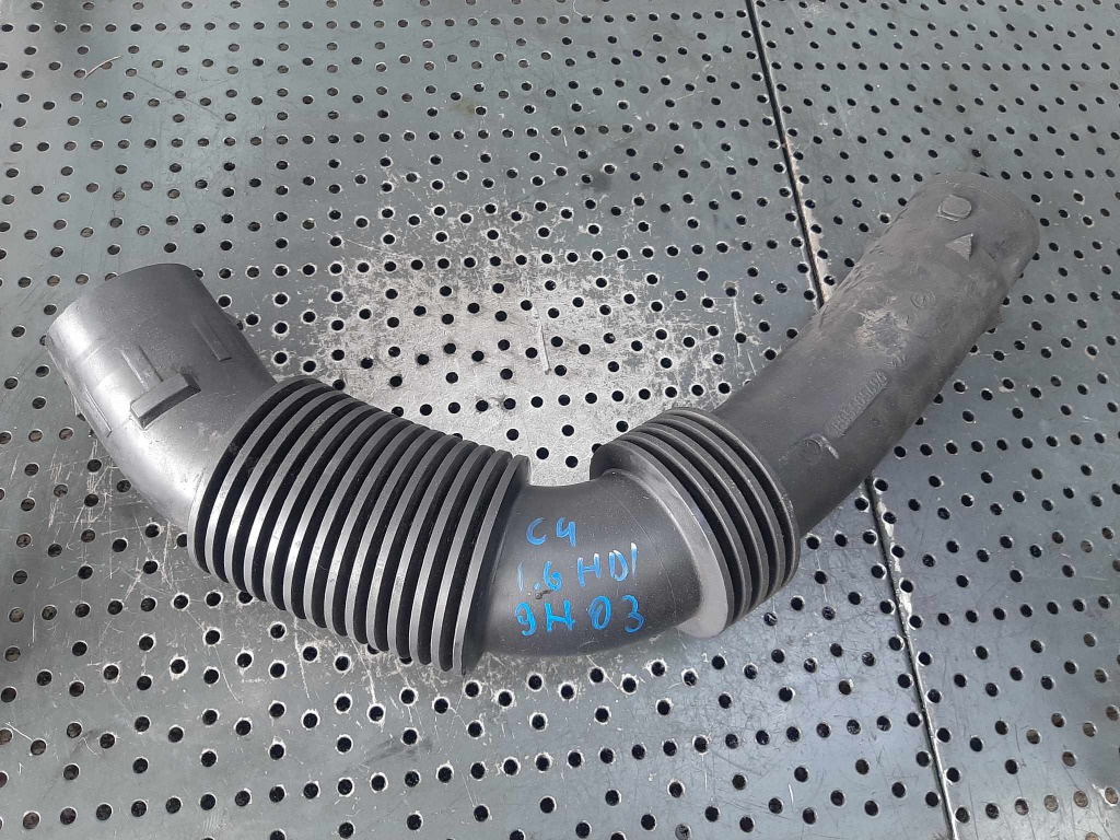 Furtun admisie citroen c4 2 b7 1.6 hdi 9675055580
