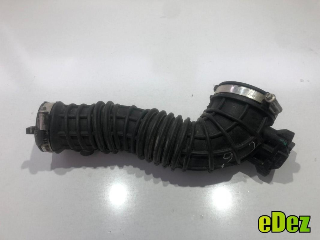 Furtun admisie cu senzor presiune Volkswagen Transporter T6 (2015->) 2.0 tdi 7e0129627h