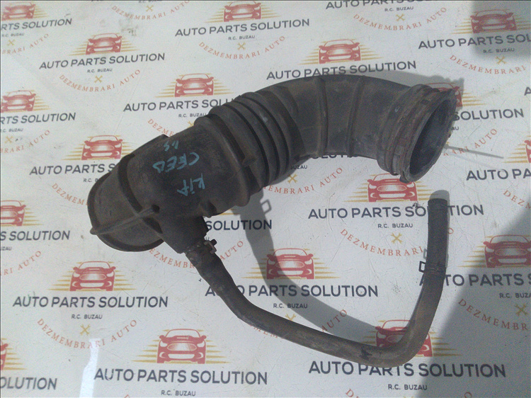 Furtun admisie KIA CEED 1.4 B an fabr. 2009